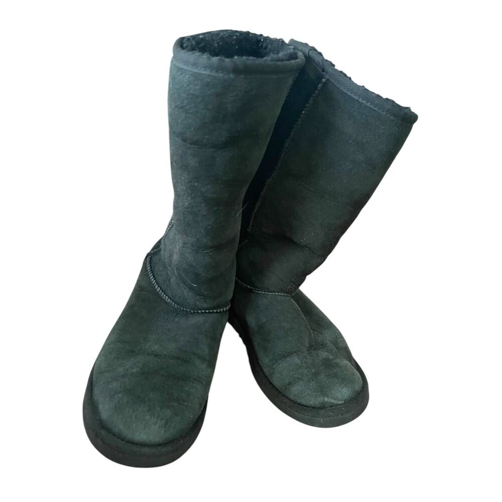 Size 4 Uggs 5229 Australia Sheepskin Classic Mid Calf Boot Black